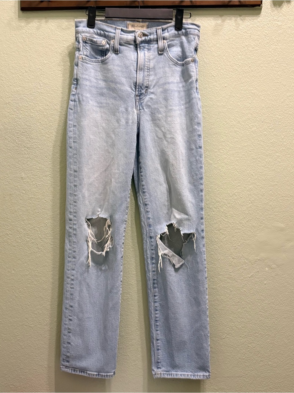 Madewell The Perfect Vintage Straight Leg Ripped Jeans-Size 26” (size 2)